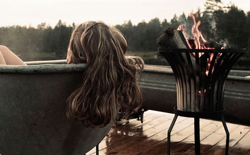 Glamping meets Survivor in remote Norway