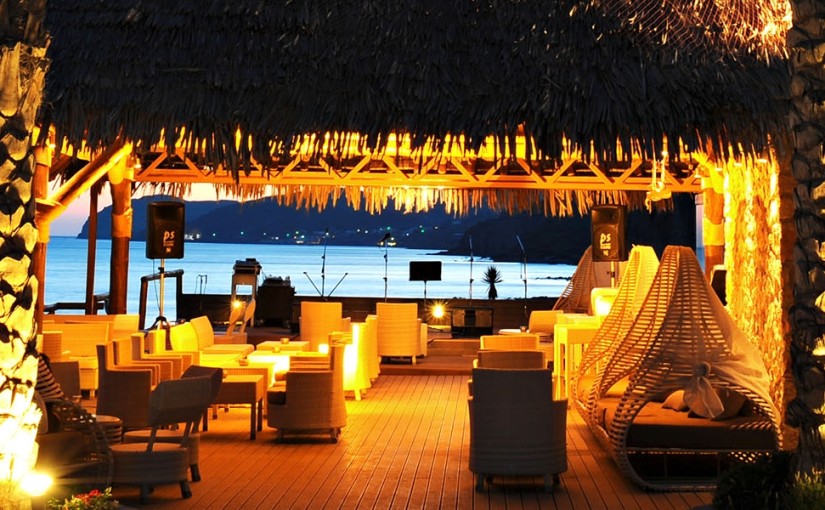 All-day affair at Theros Wave Bar