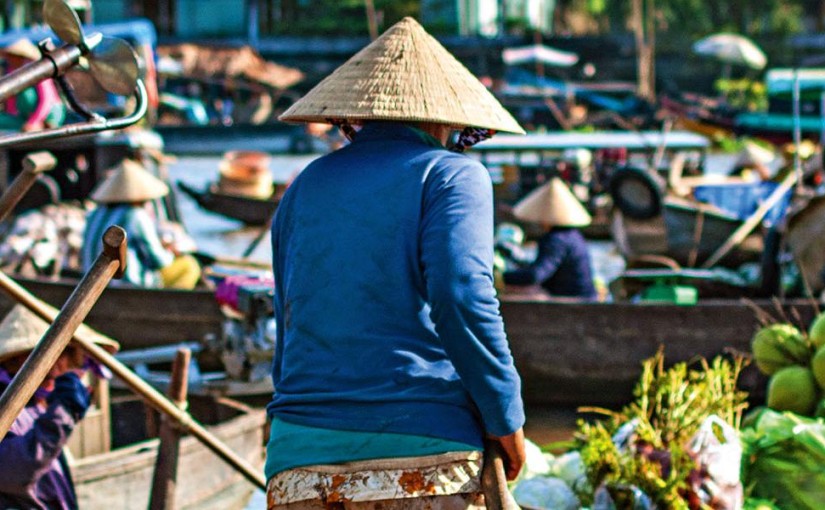 Uncover a Floating Foodie Paradise