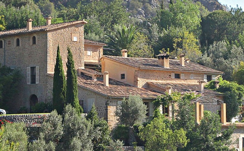 Mediterranean Island Flab Fight