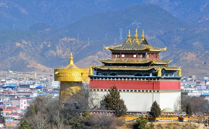 Trackside at Shangri-la