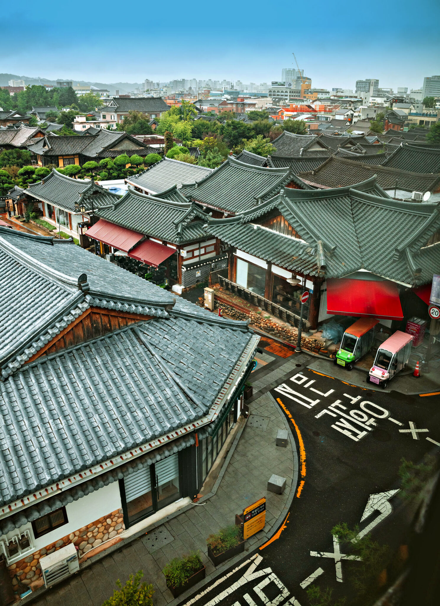 Hanok village, Jeonju. 