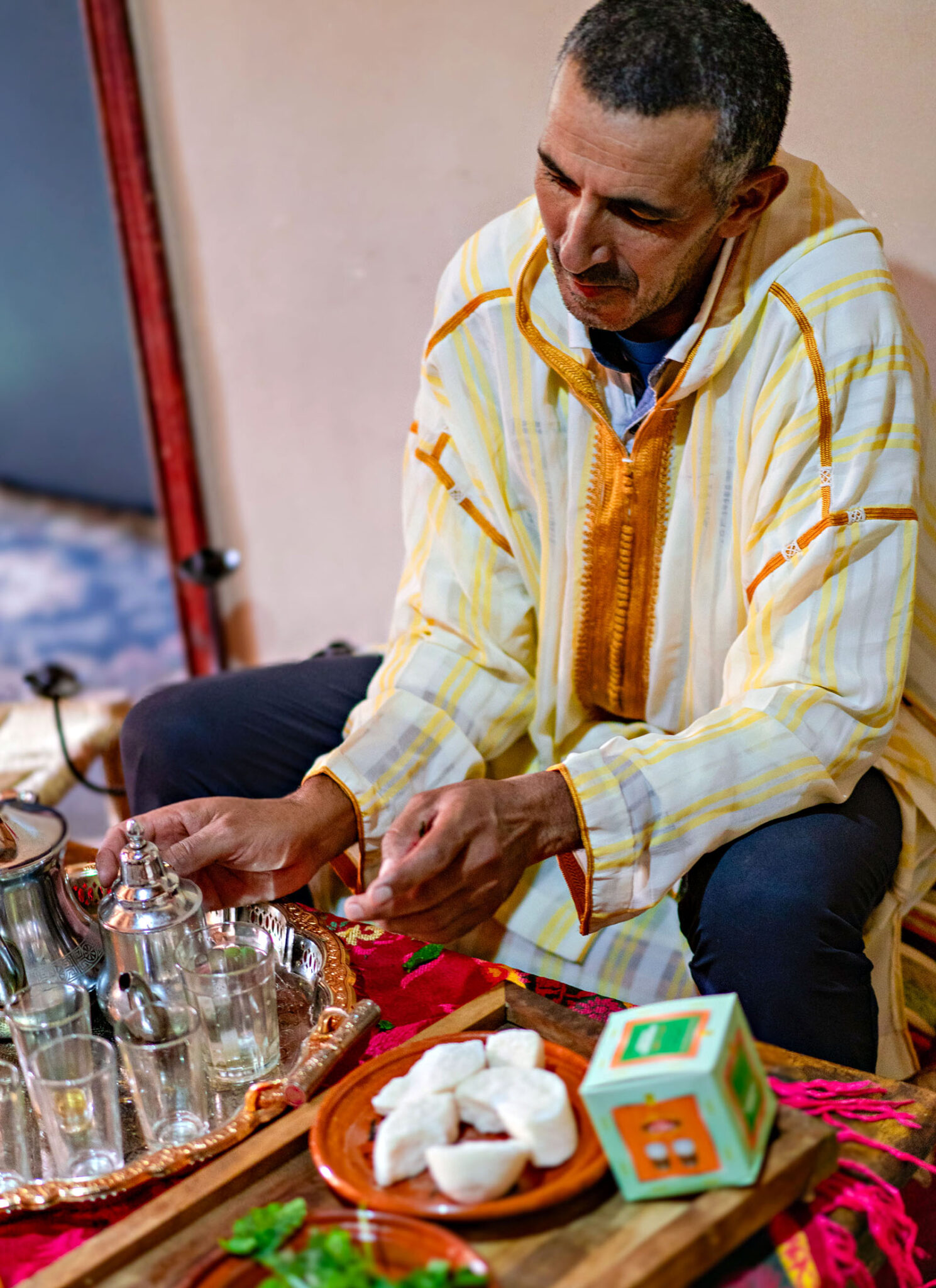 Tea-lord doin his thing.