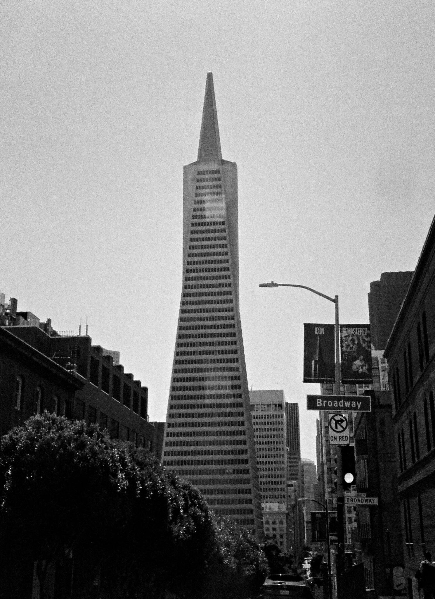 Transamerica Pyramid. Love it or...