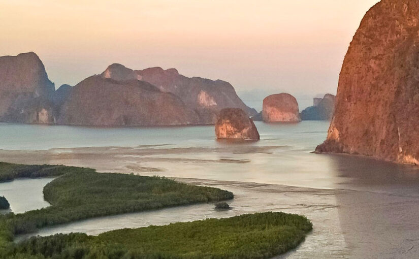 Stay at the revamped Twinpalms Tented Camp