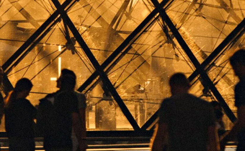 Sleep inside an art installation