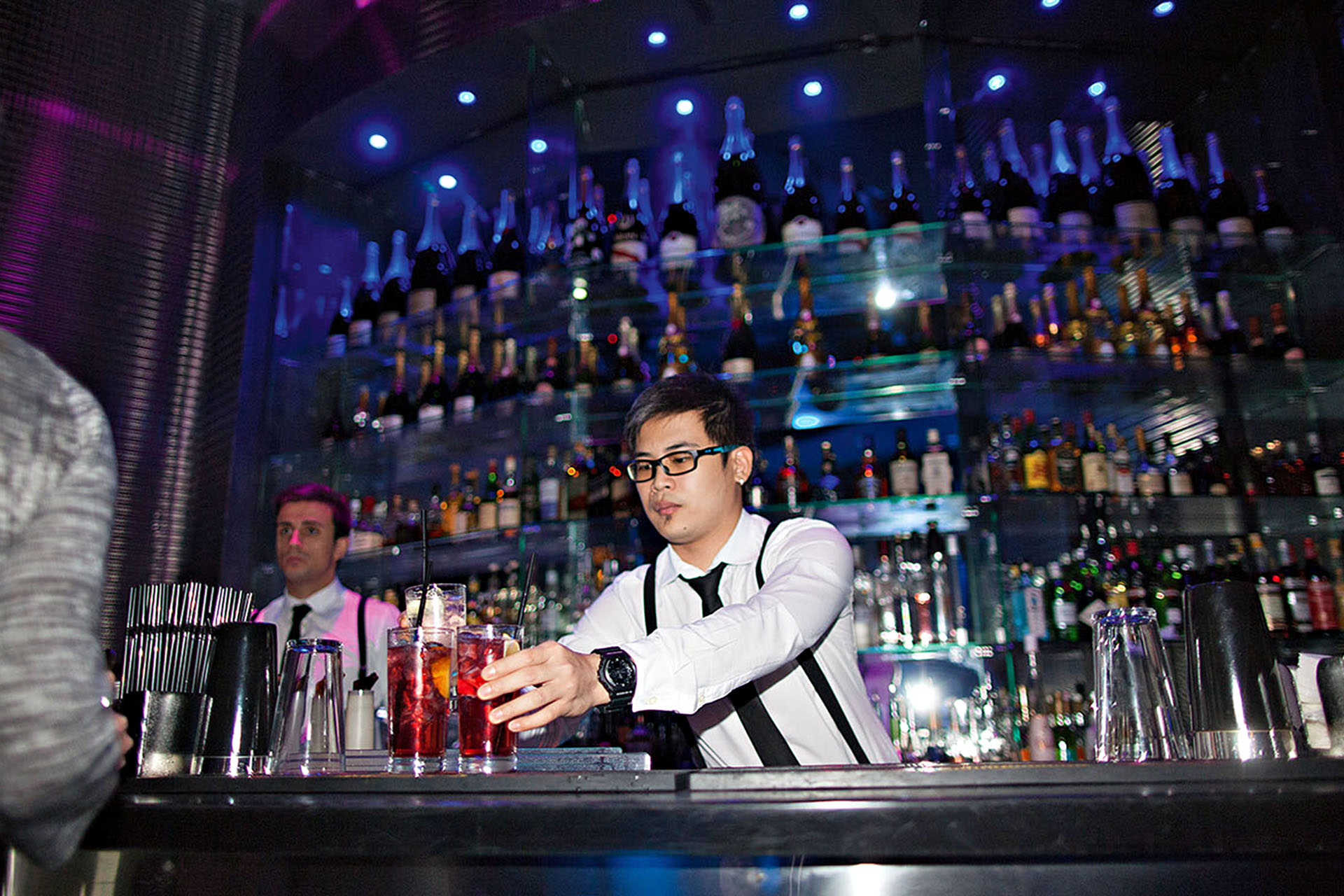 Mixing it up at Etoiles.