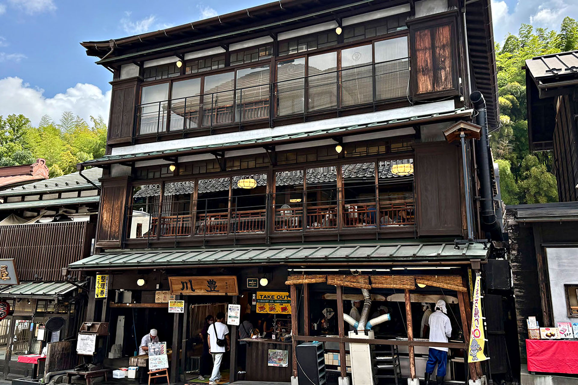 You can get traditional eel cooked in front of you at various restaurants along Omotesando in Narita.