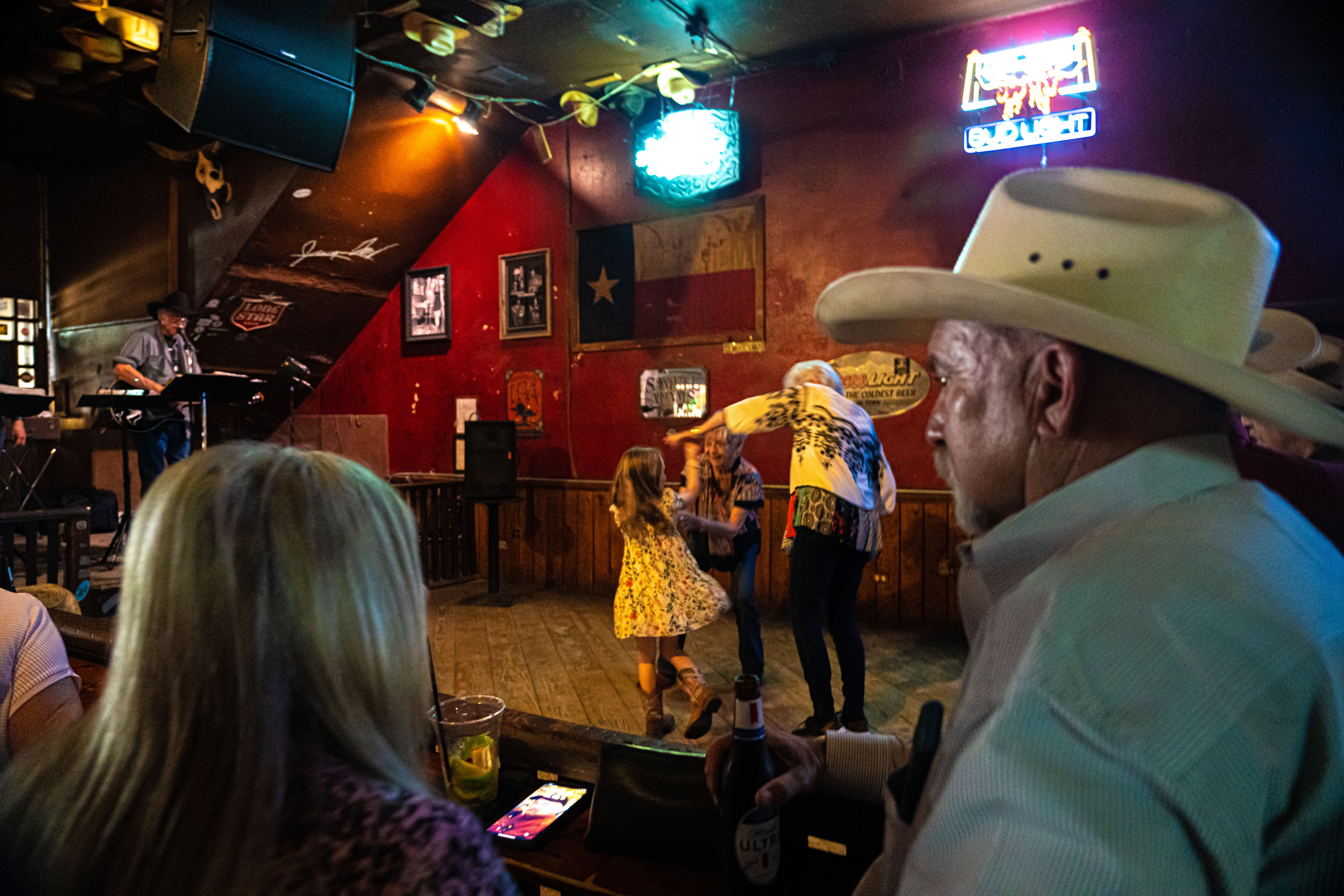 Dance break.